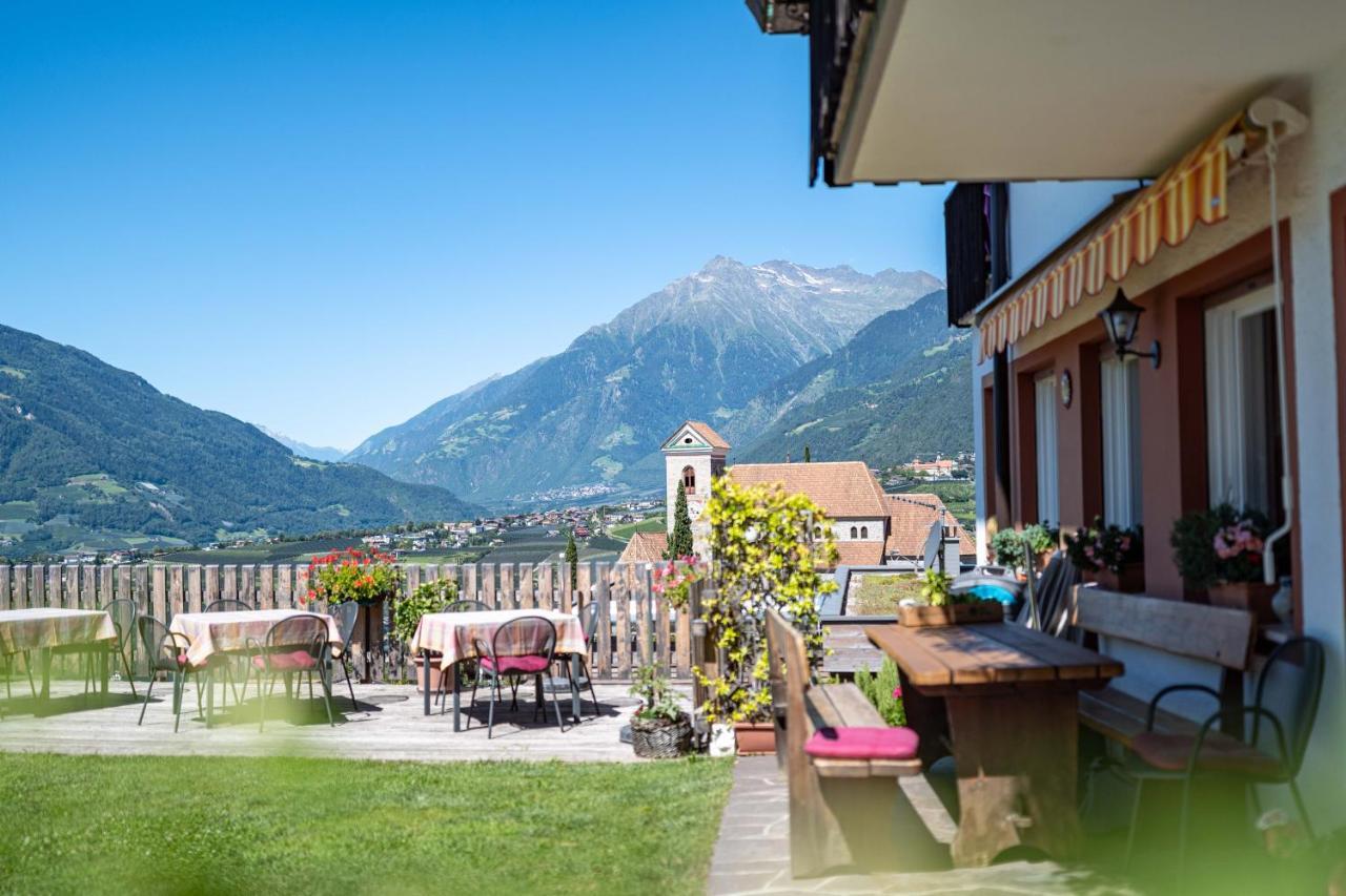 Garni Duerrenstein Hotel Schenna Exterior photo